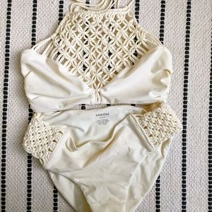 Mikoh Lankai Top Small + Macrame bikini bottom M